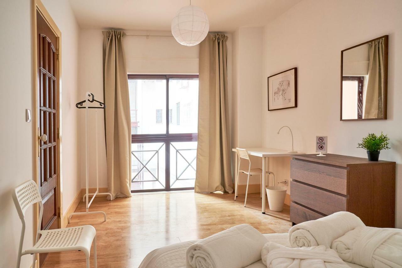 Campo Pequeno Avenida Hotel ลิสบอน ภายนอก รูปภาพ